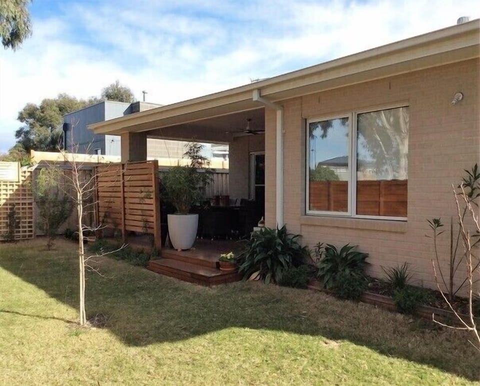 Fully fenced back yard 