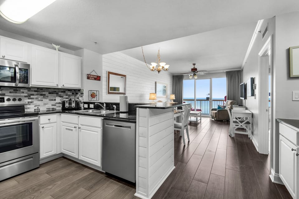 Kitchen - This gourmet kitchen is a chef’s dream, boasting modern appliances, and all the essentials to craft delicious, memorable meals.