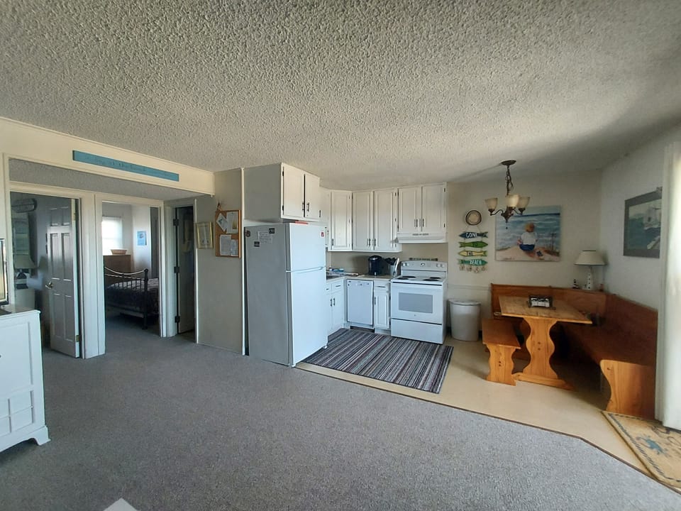 Kitchen - appliances updated 2020