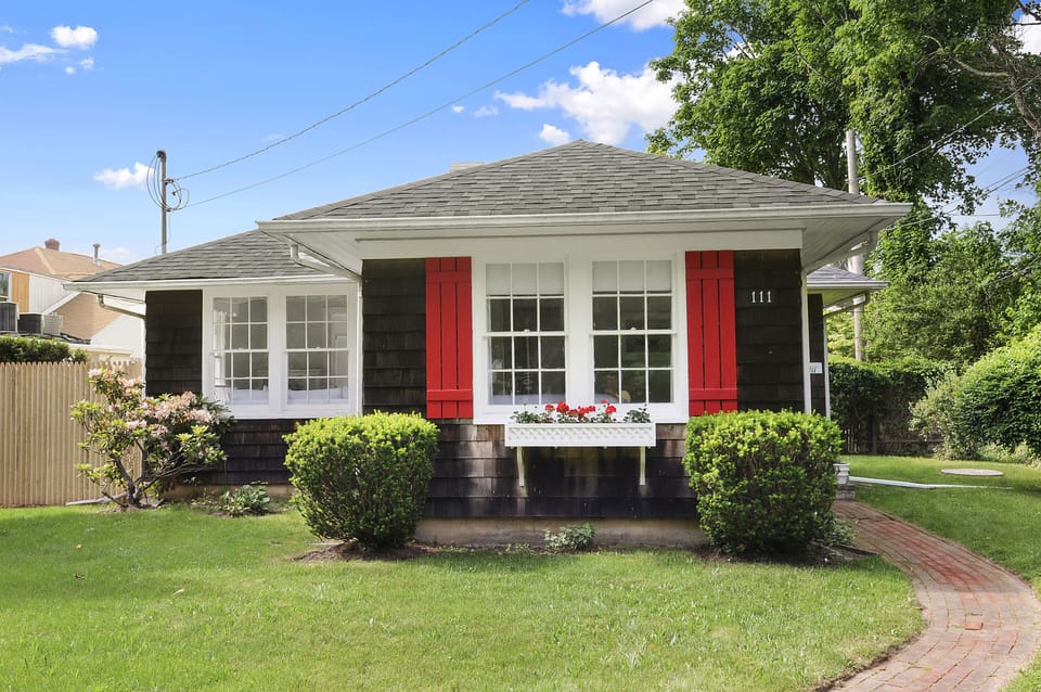 Classic Hamptons Cottage