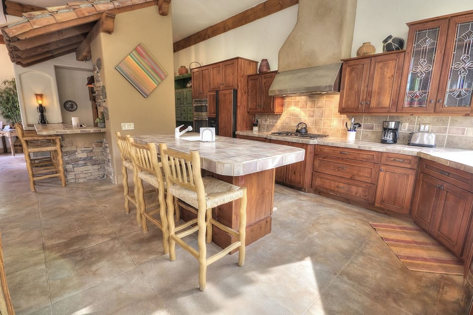 Breakfast bar