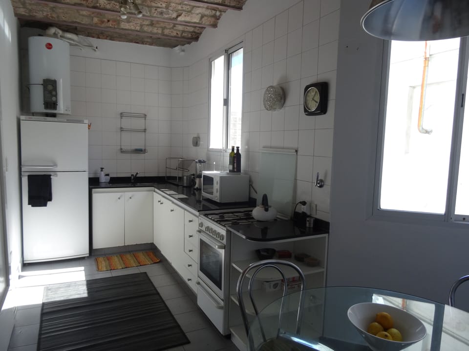 eat in kitchen