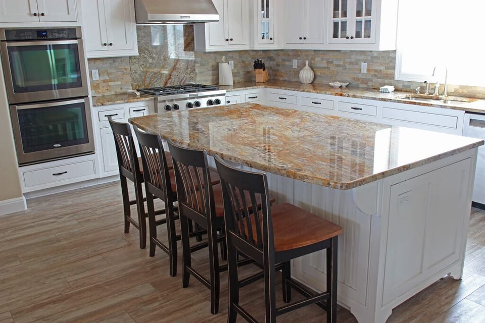 Island seating and kitchen seats up to 16 people comfortably.