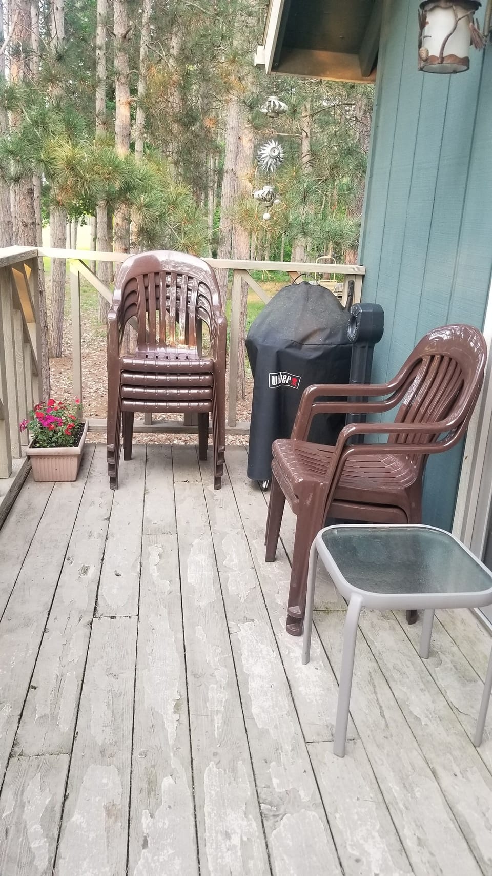 Walk-out Deck Overlooks 10th Hole , Firepit, Yard Chairs, Weber Charcoal Grill