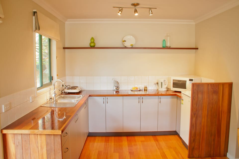 Lucenti cottage kitchen