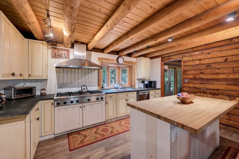 Kitchen with pots/pans/utensils.