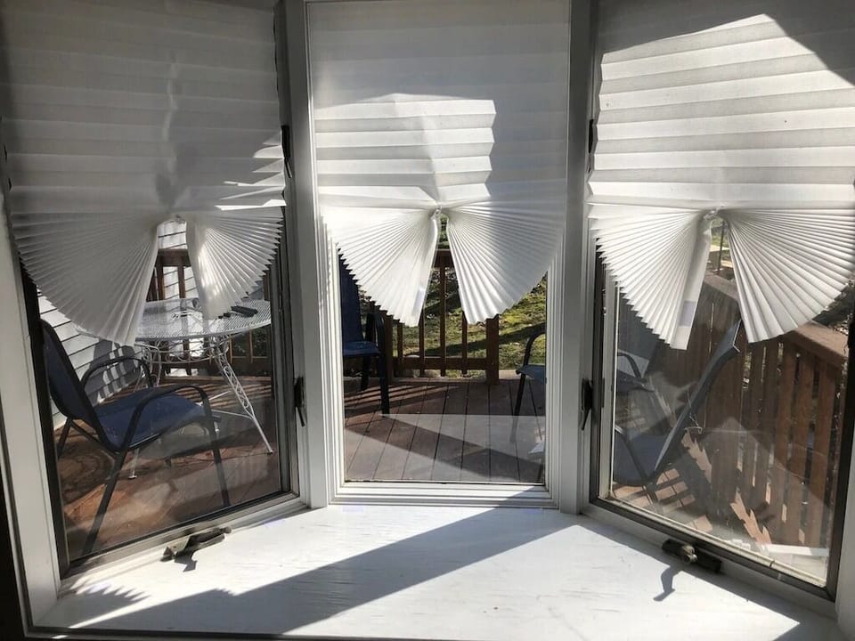 MD - bay window to back deck_4_11zon