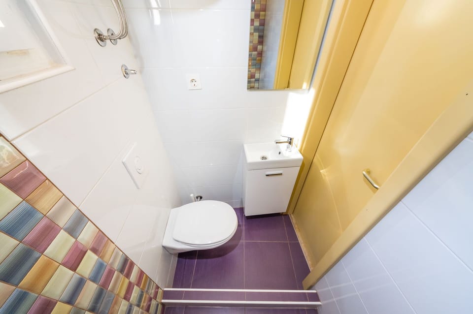 Upstairs Bathroom with Shower