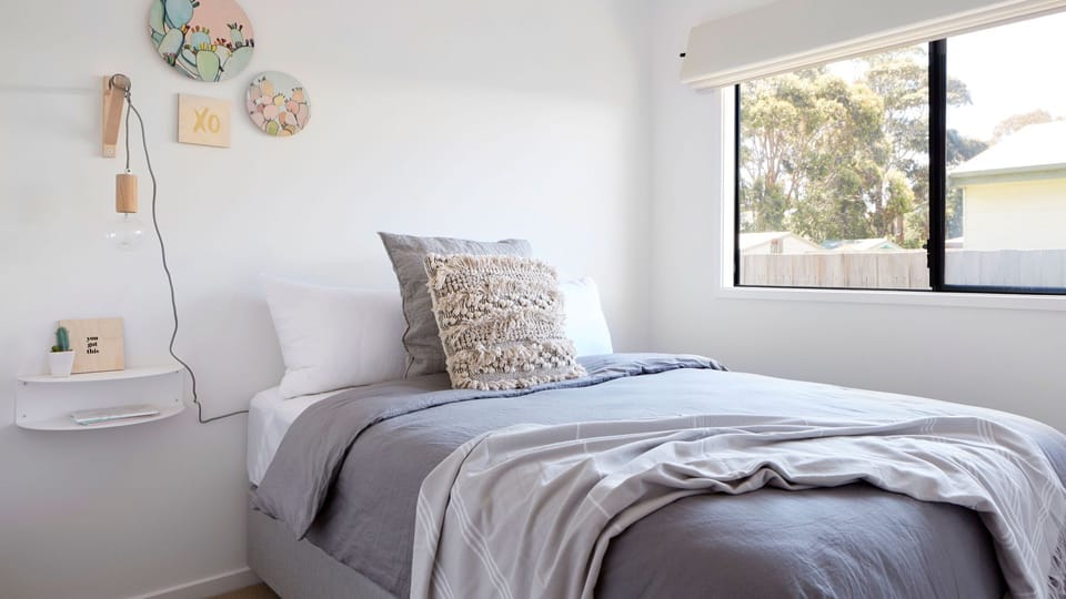 4th bedroom with doubke bed.