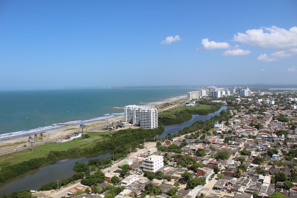 Apartamento ubicado a dos cuadras de las playas de Cartagena: hermosas y limpias