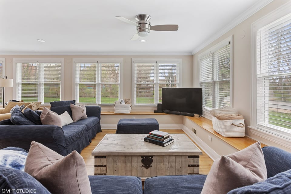 TV Area