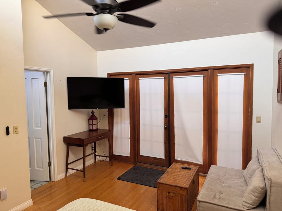 Charming House on Quiet South Mission Beach Court! Last minute Sept cancelation House in Mission Beach