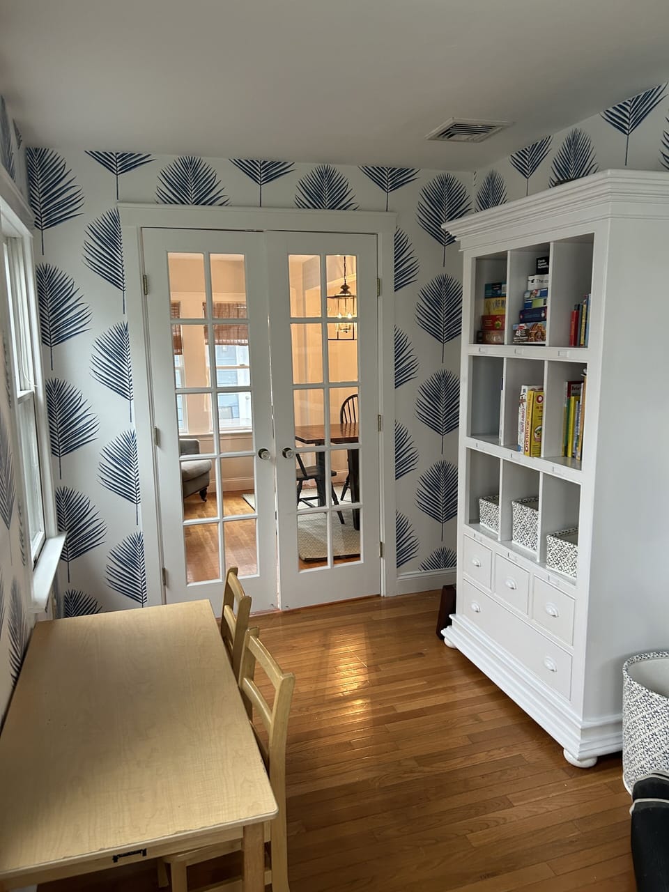 Playroom/ reading room