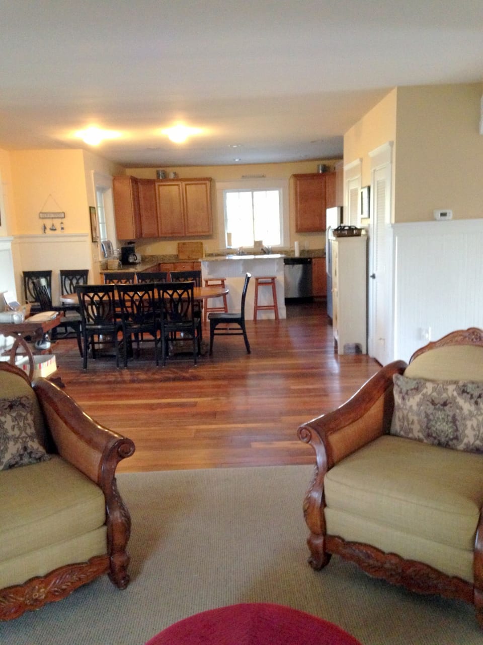 Kitchen & dining areas open to living rooms
