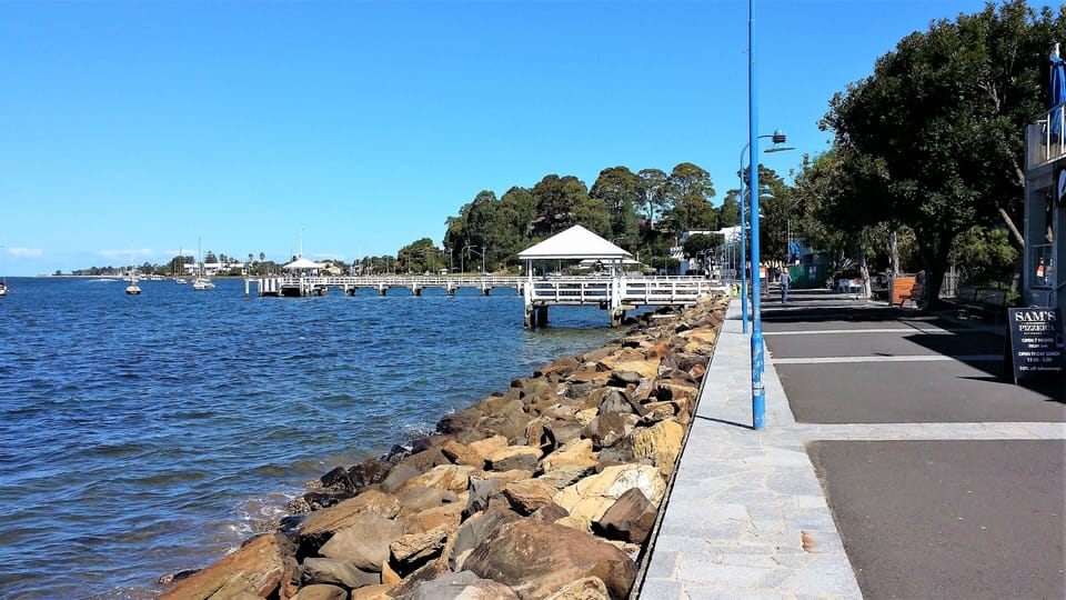 Batemans Bay promenade - 400 metres from the apartment.