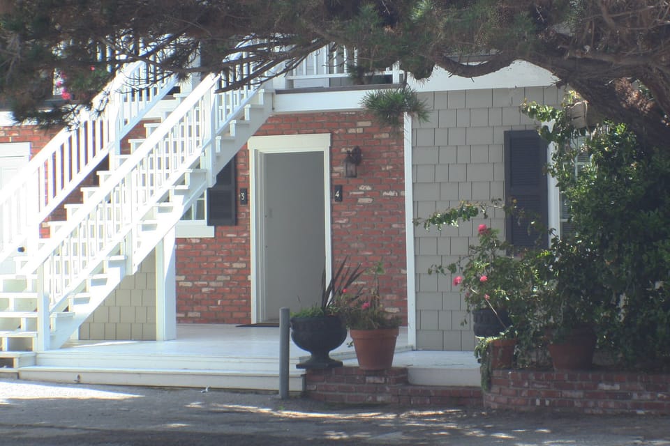 Wonderful oceanfront accommodations