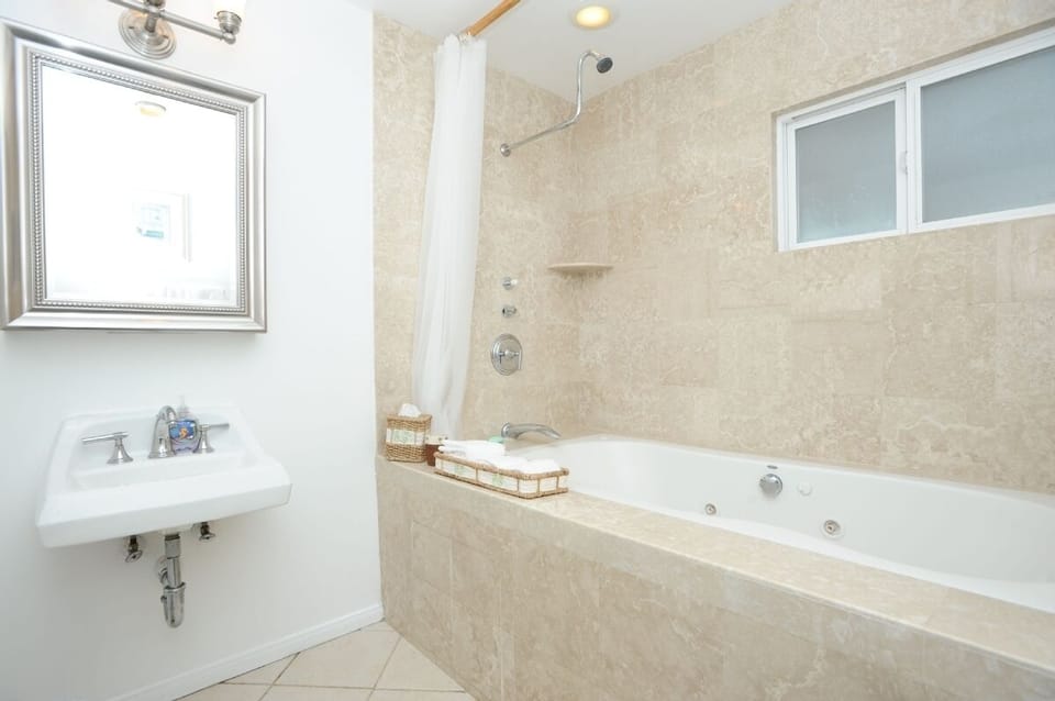 Bathroom with jacuzzi tub for relaxing