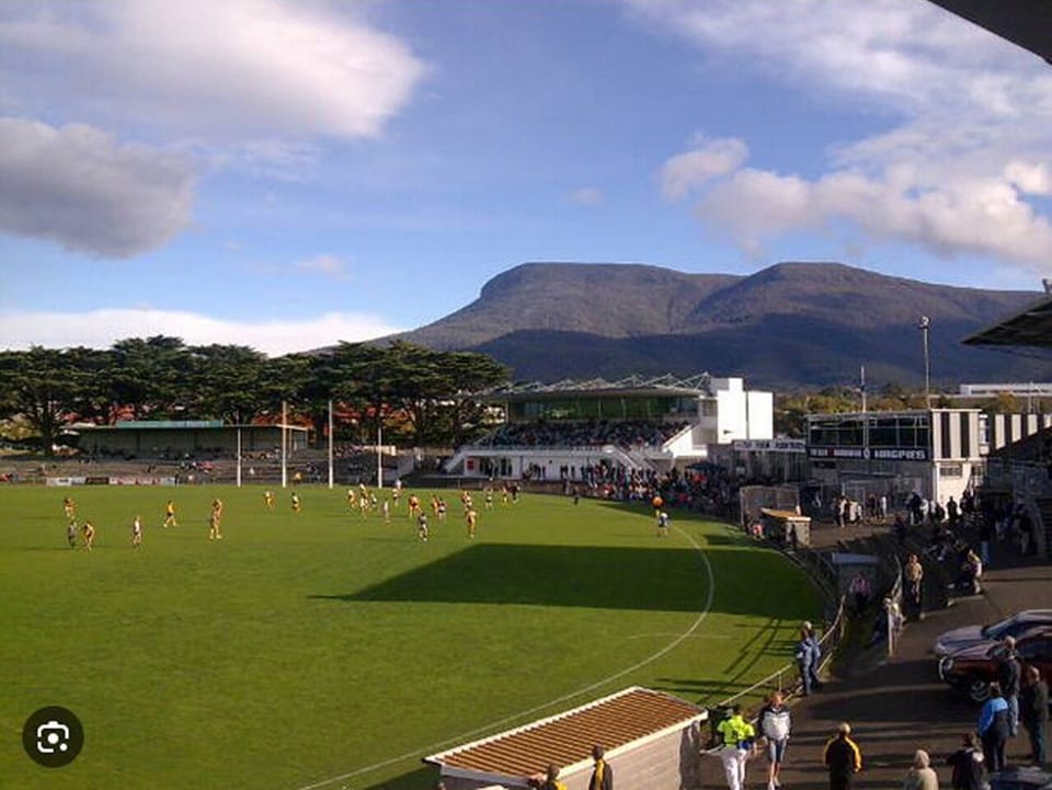 KGV football - courtesy https://commons.wikimedia.org/w/index.php?curid=26223785