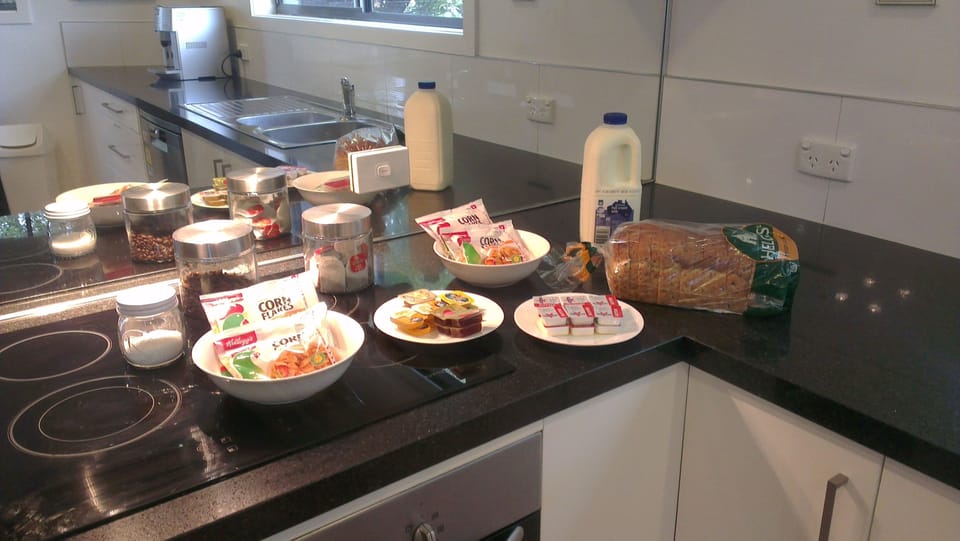 The free breakfast pack