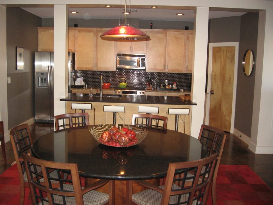Kitchen/Dining Room