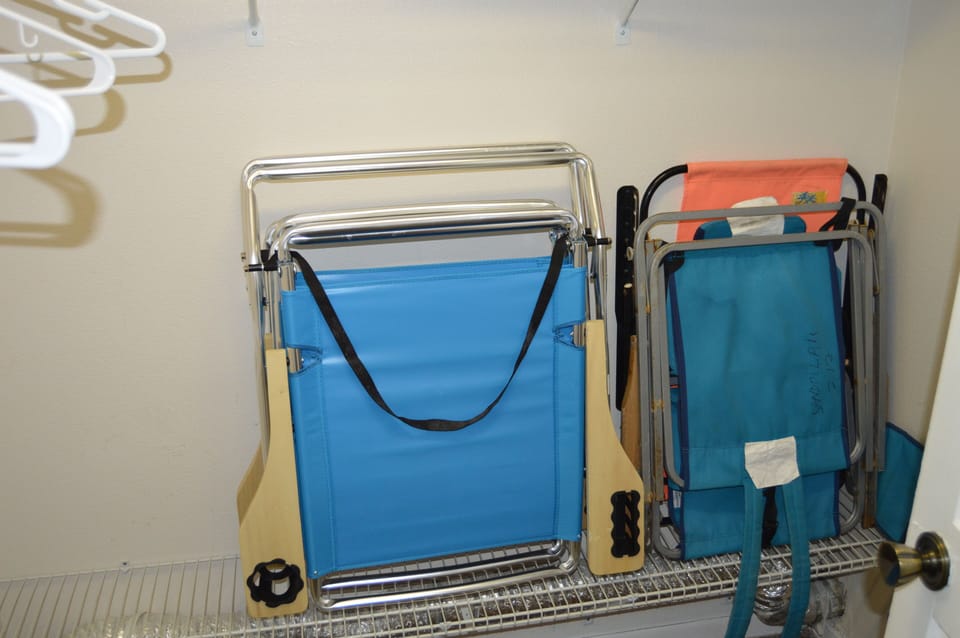 3 bedrooms, in-room safe, iron/ironing board, free WiFi