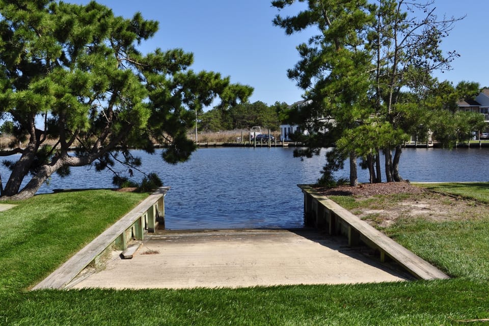 Launch your boat from your private boat ramp!