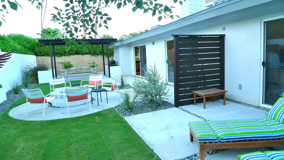 Master bedroom back patio, fire pit, dining pavilion
