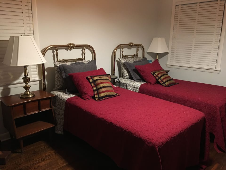 Alternative twin beds available on request