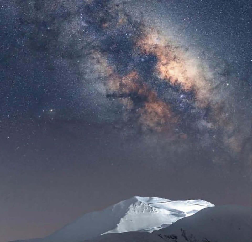 Night sky vistas review a canopy of stars