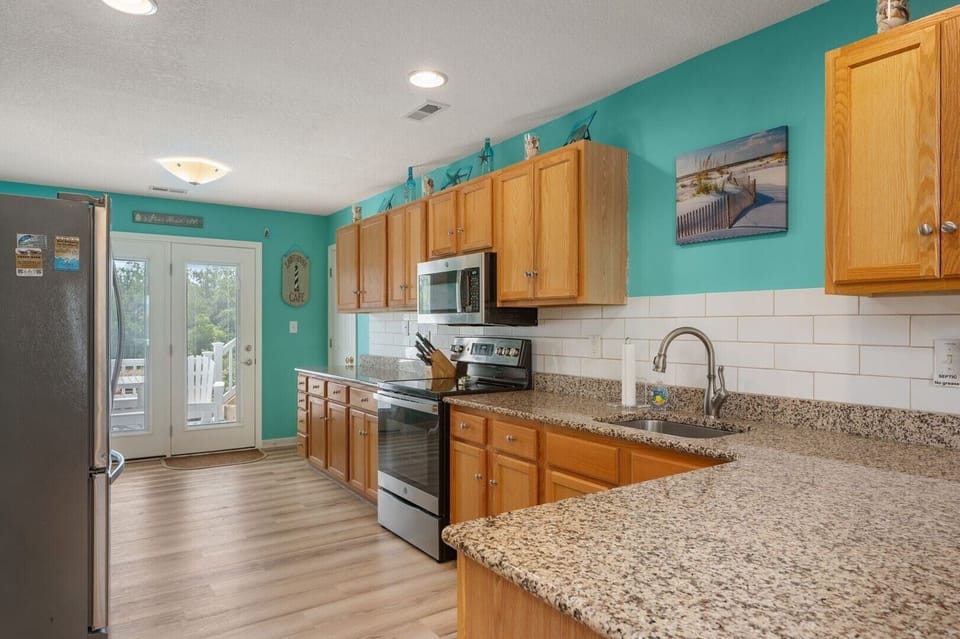 12-web-or-mls-518-Millennium-Kitchen-V2