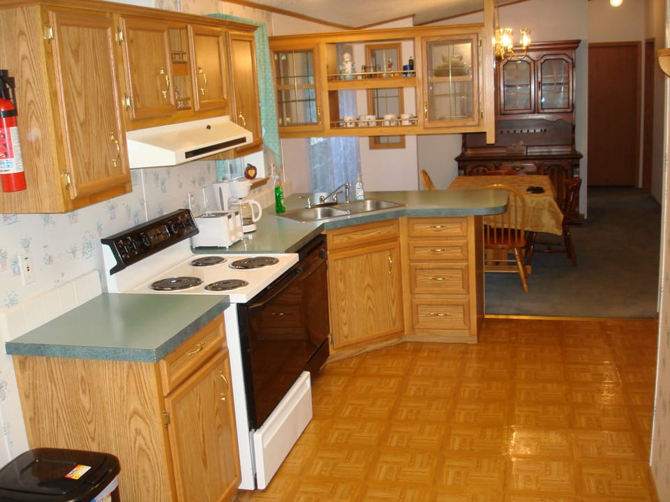 Fully stocked kitchen
