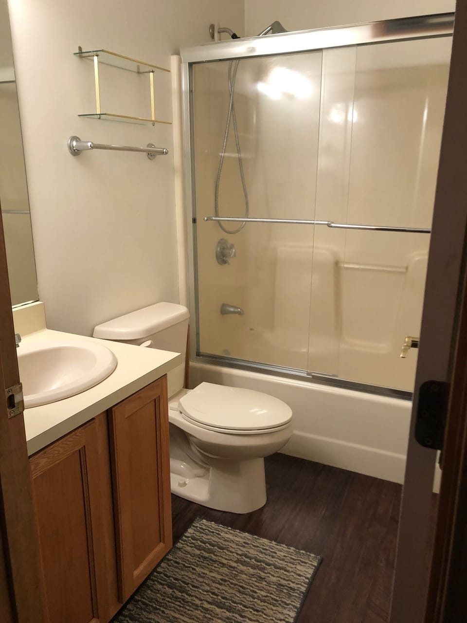 Bathroom between bunk room and 2nd bedroom