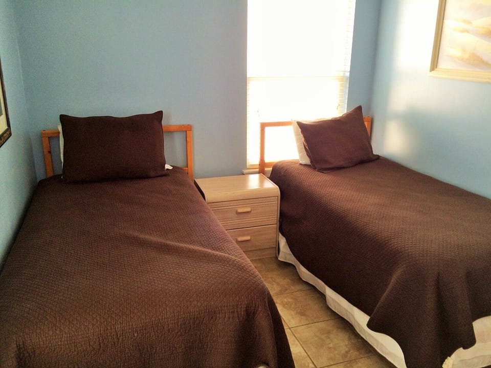 3 bedrooms, iron/ironing board, WiFi