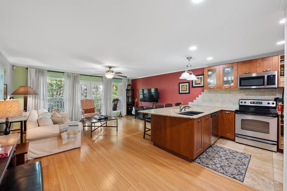 Kitchen and living room. Image from hallway.