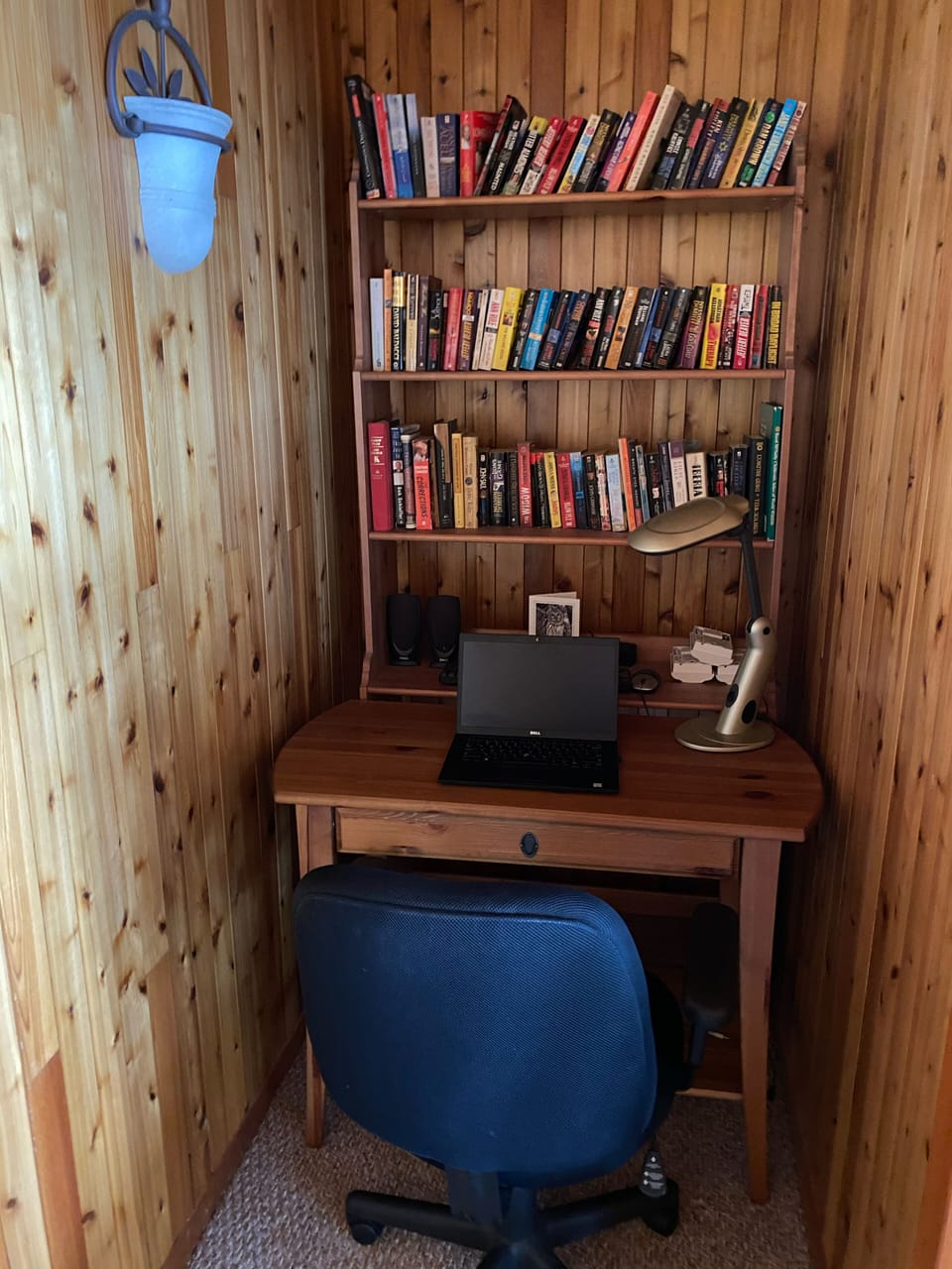 Small nook for laptop.  Take a book to read and relax