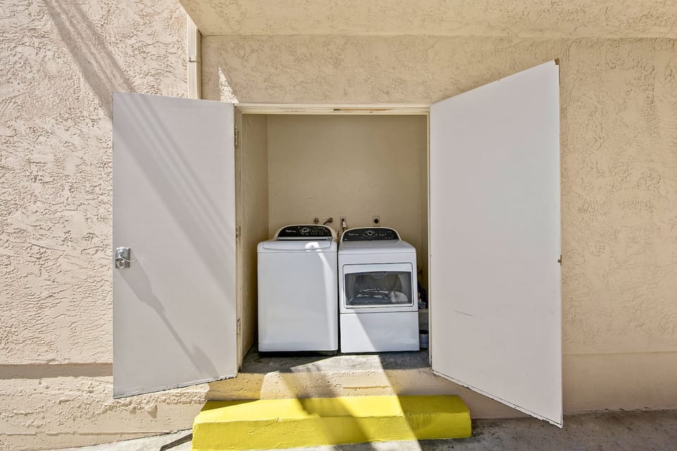 Shared washer and dryer