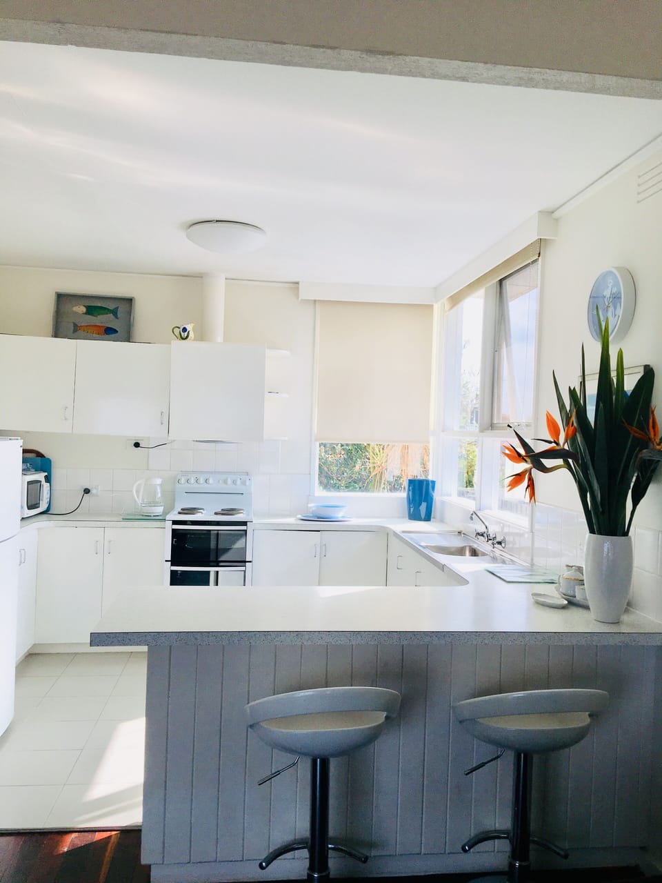 Humble Kitchen sea view