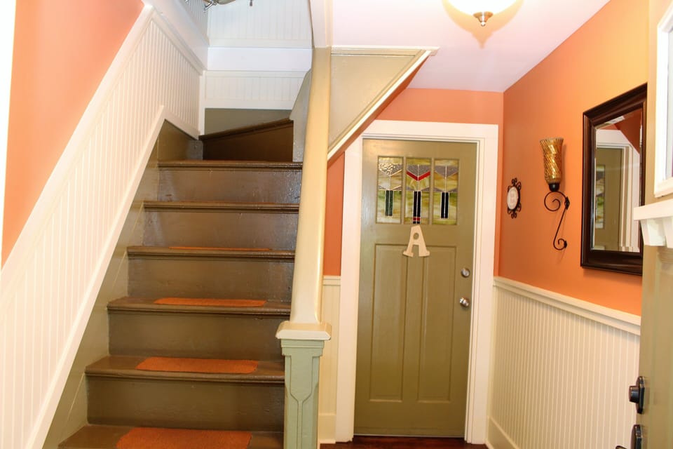 2nd Bathroom