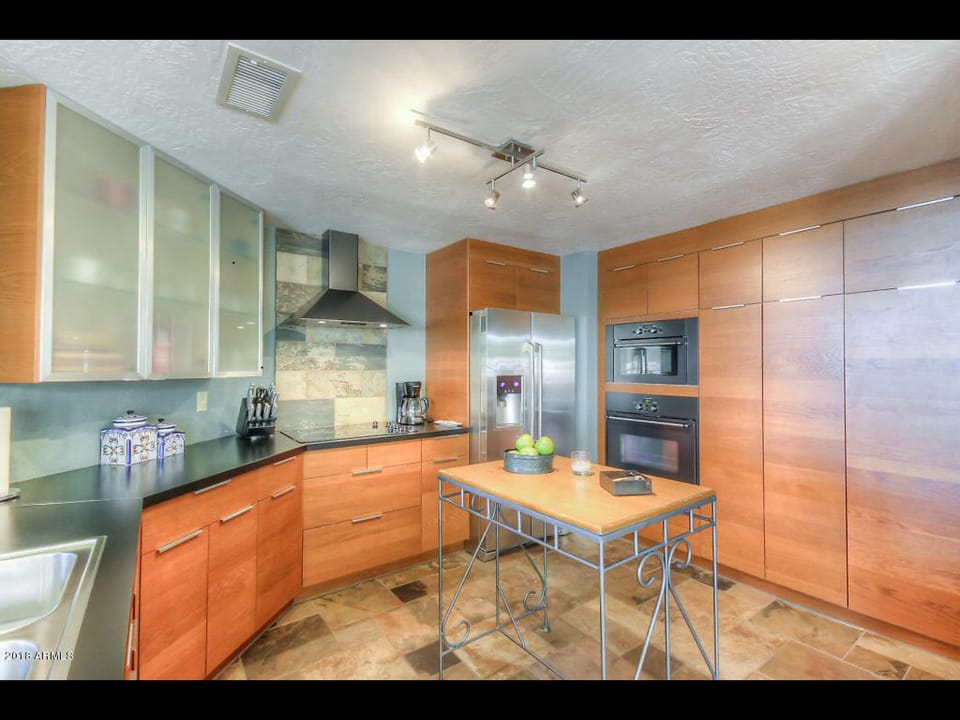 updated kitchen 