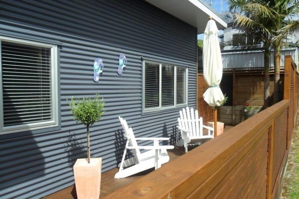 Sun Downer Deck