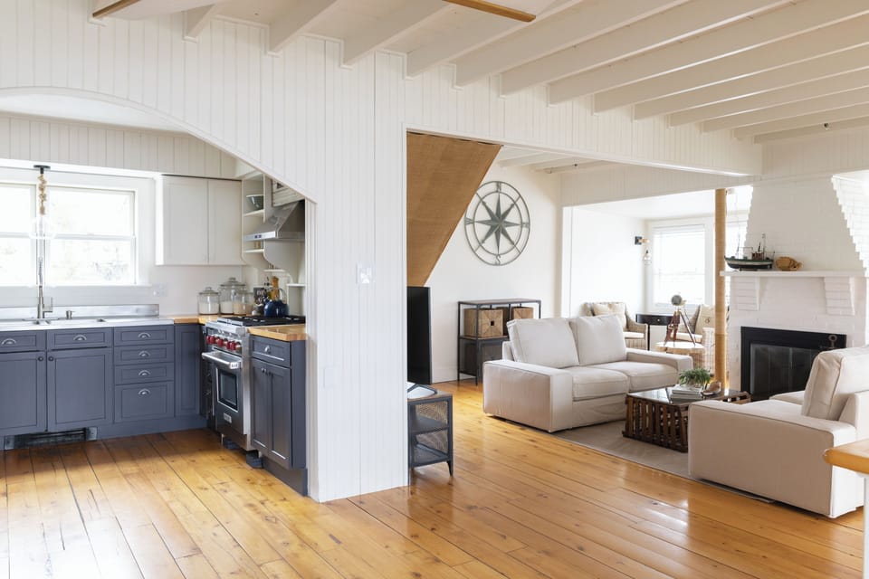 Kitchen/Living area