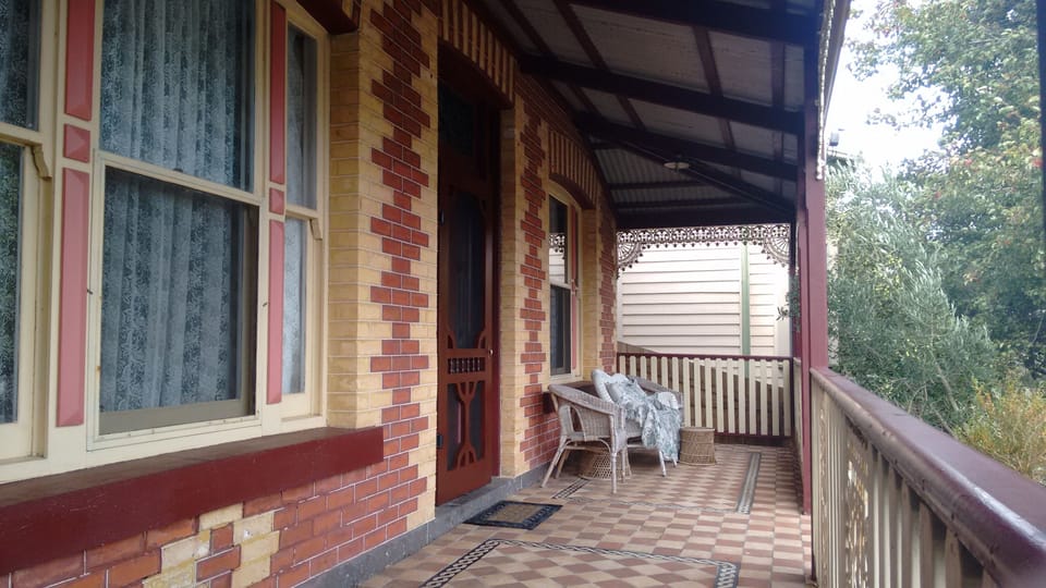 front verandah