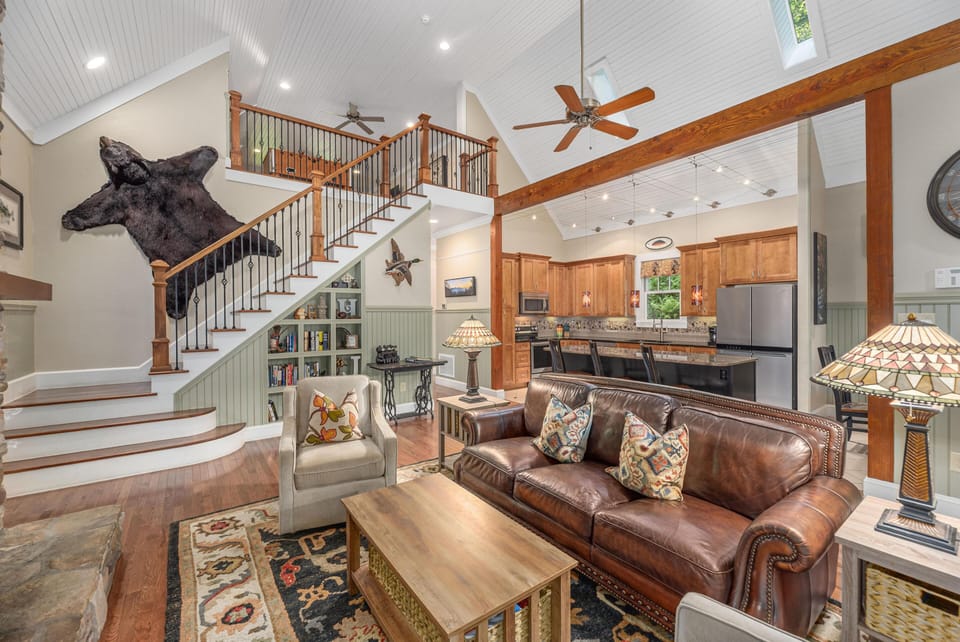 Warm, Relaxing, and Inviting!