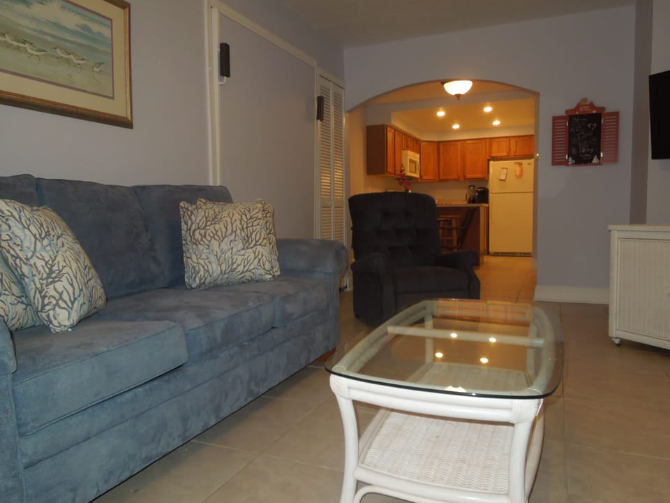Tiled floors throughout