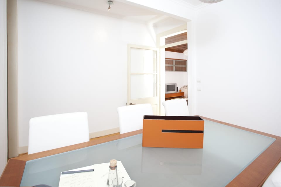 Glass and Wood Dinning Table