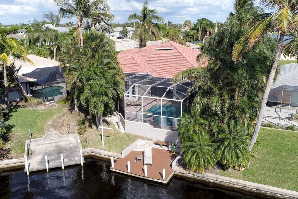 The spacious dock has additional seating - enjoy the wildlife or try fishing!