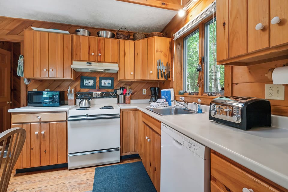 Fully equipped kitchen