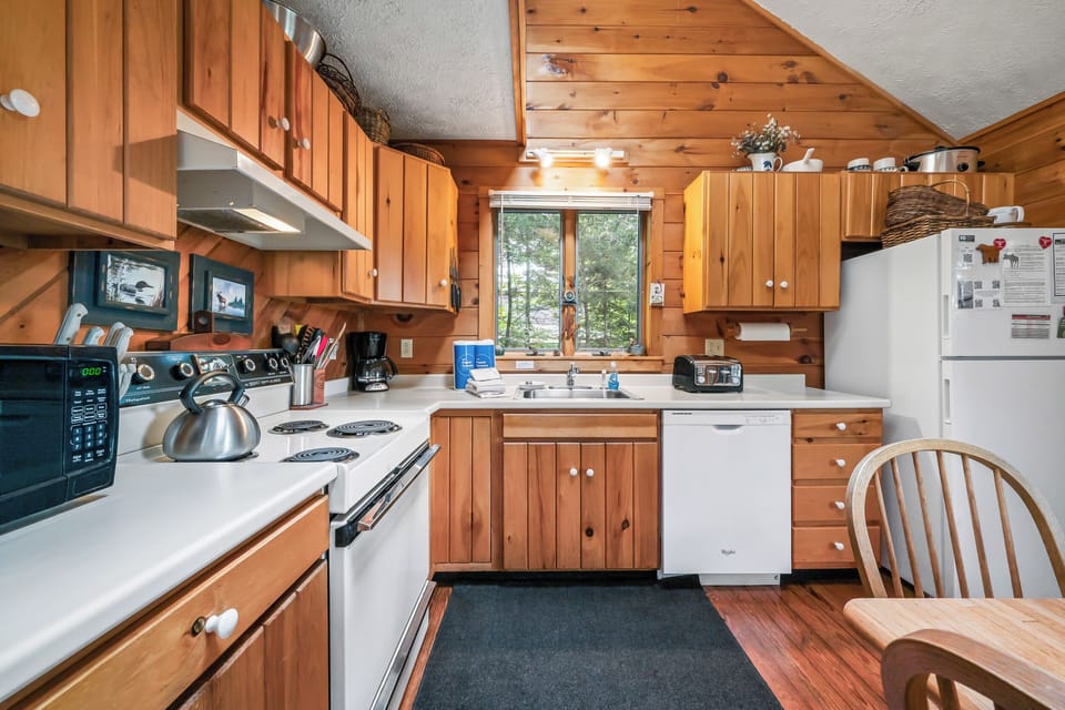 Fully equipped kitchen
