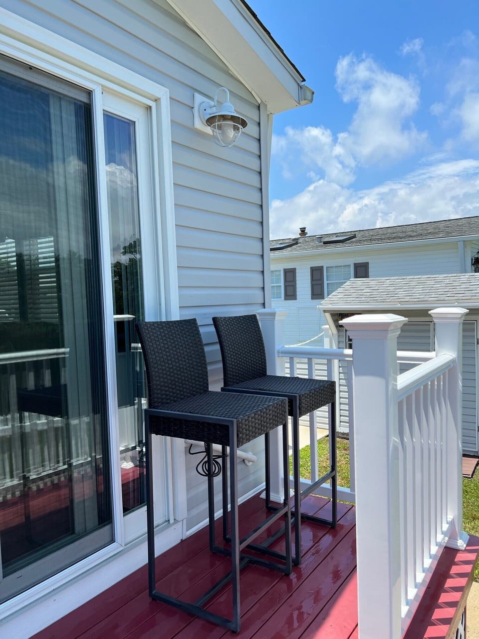 Deck sitting area