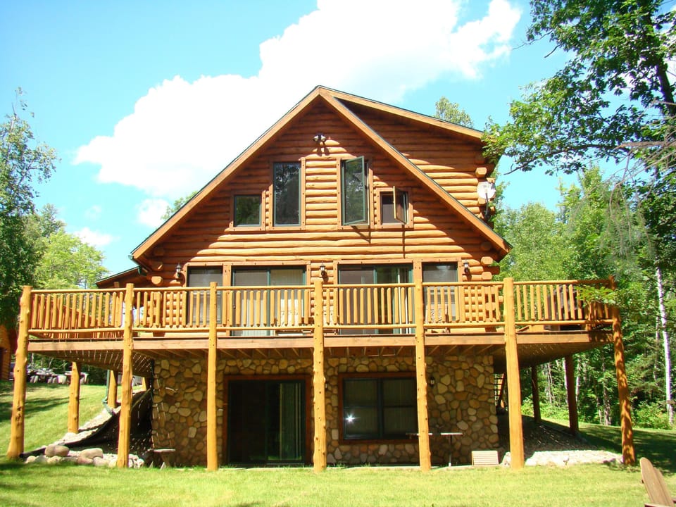 4 Bedroom Log Cabin